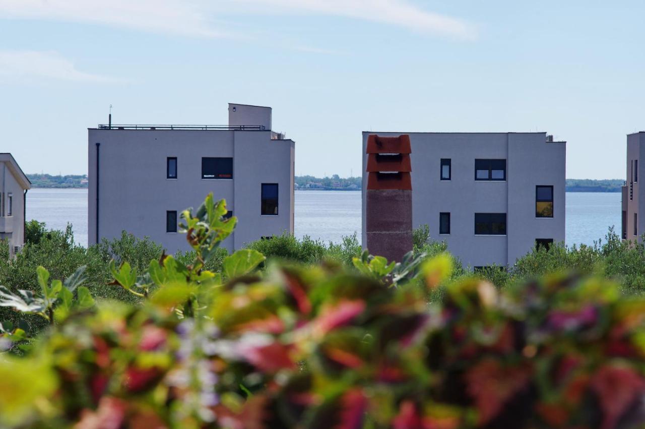 Apartment Nada Vir Exterior photo