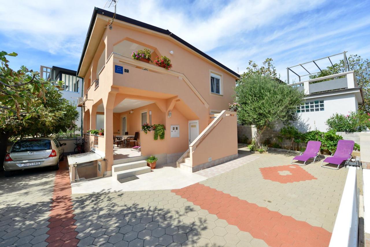 Apartment Nada Vir Exterior photo