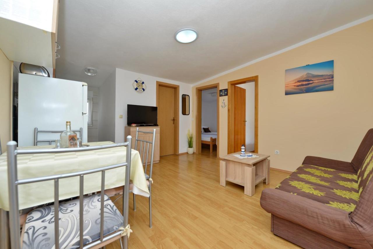 Apartment Nada Vir Exterior photo