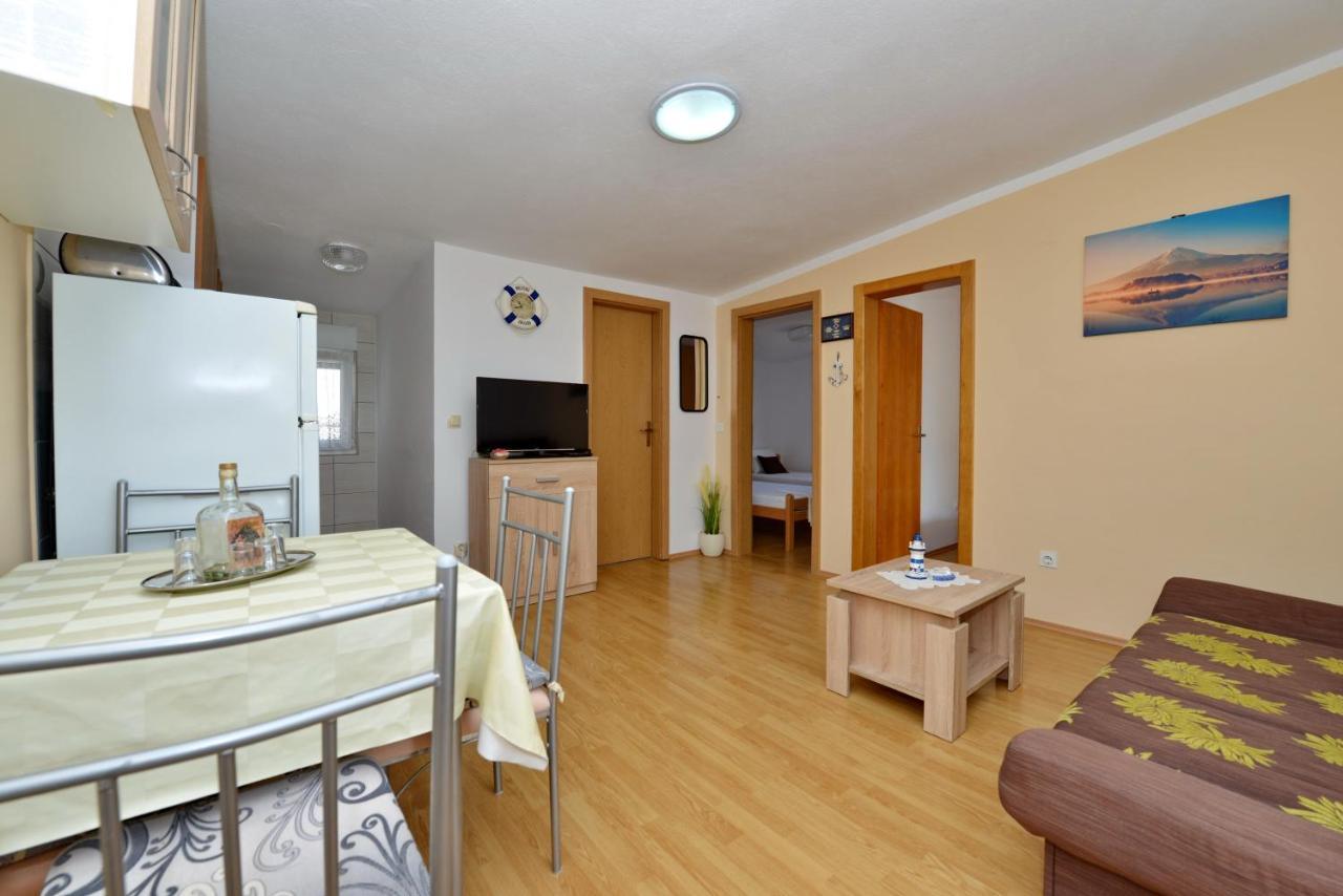 Apartment Nada Vir Exterior photo