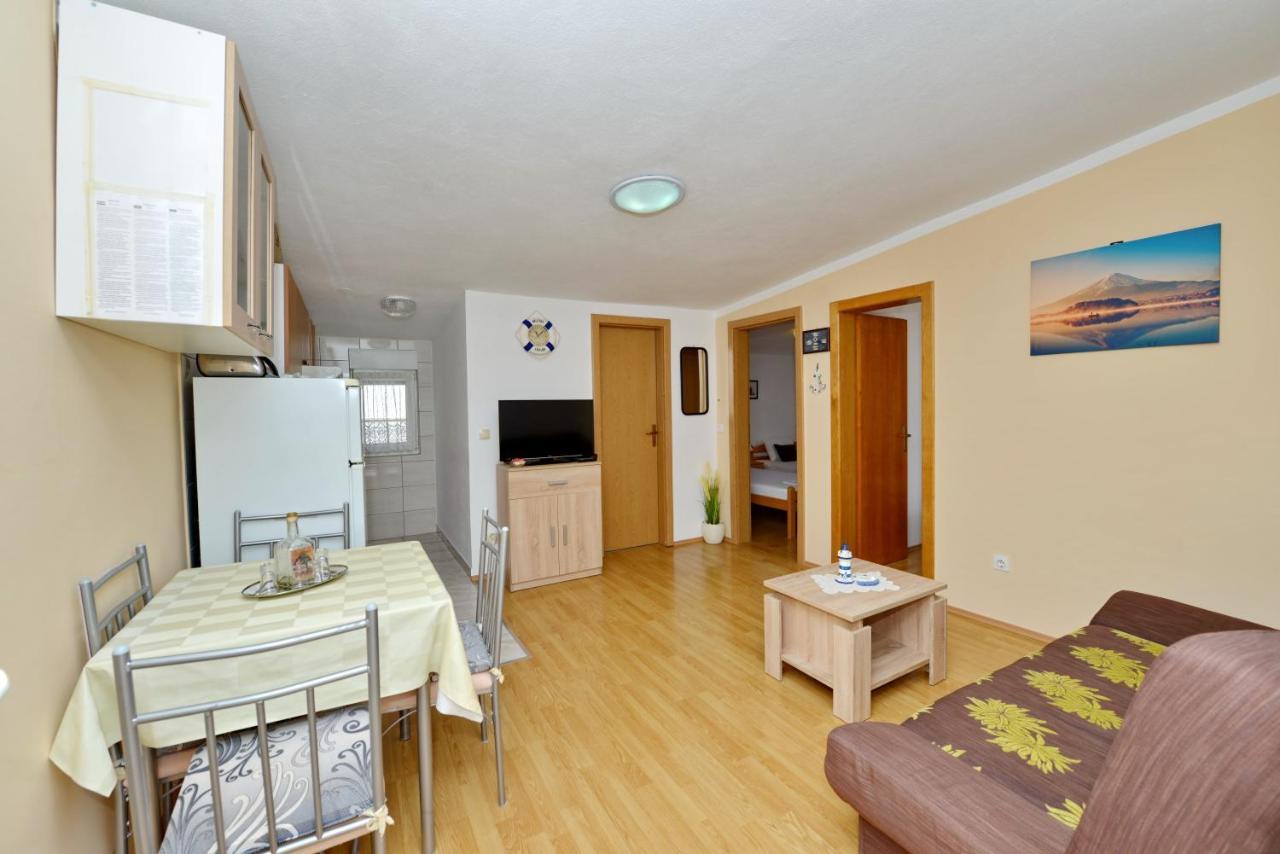 Apartment Nada Vir Exterior photo
